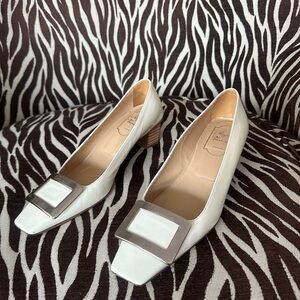 Roger Vivier Belle Patent Leather Ballet Pumps